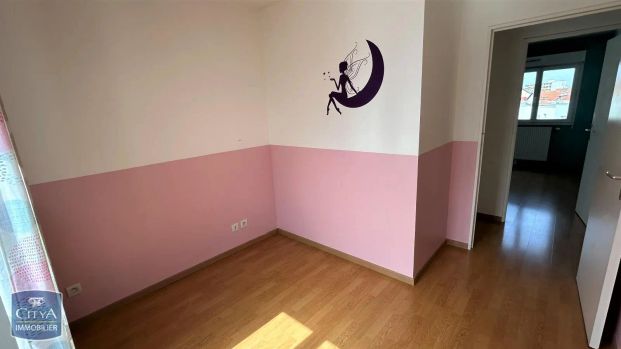 Appartement à louer 4 pièces 97.69m² - Photo 1