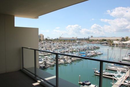 Ocean Resort Living at Stanton. security & Luxury- Two Bedroom HIgh FLoor Apartment - Photo 5