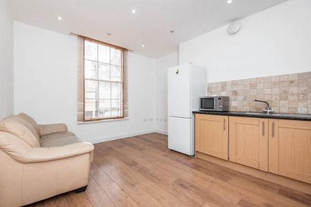 1 bedroom apartment to rent - Photo 4