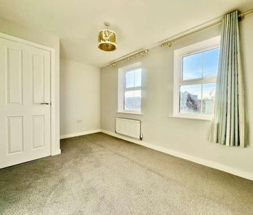 Smoke House View, Beck Row, Bury St. Edmunds, IP28 - Photo 3