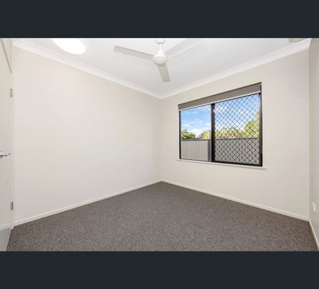 117 Lady Musgrave Circuit, Burdell, Qld 4818 - Photo 1