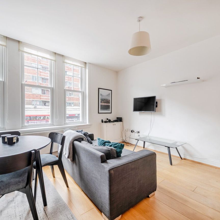 Balham Hill, London, SW12 - Photo 1