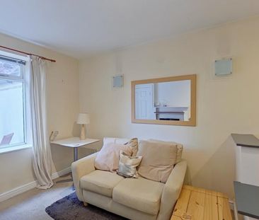 1 bedroom ground floor maisonette to rent - Photo 1