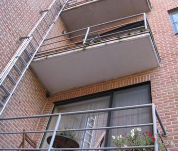 Appartement te huur - Photo 1