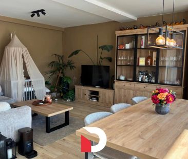 Lichtrijk appartement met garagebox vlakbij centrum Brugge - Photo 2