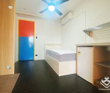 Furnished Studio Including Bills - Photo 4