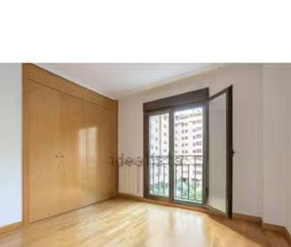 Calle del Cangrejo, Madrid, Community of Madrid 28031 - Photo 6