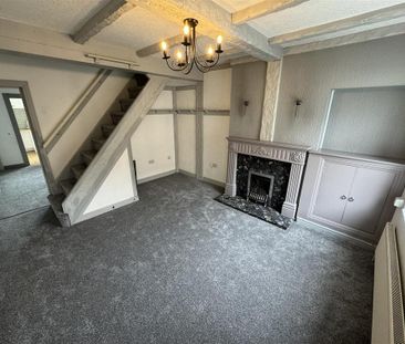 2 bedroom end of terrace house to rent - Photo 2