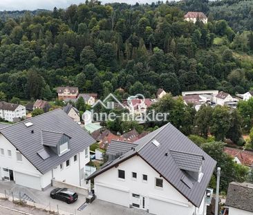 Etagenwohnung in Neuenbürg - Photo 1