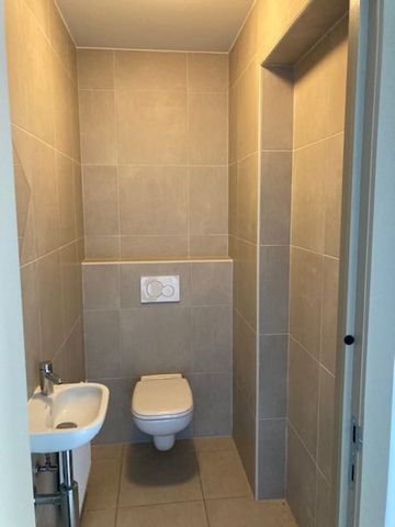 Appartement te huur - Foto 2