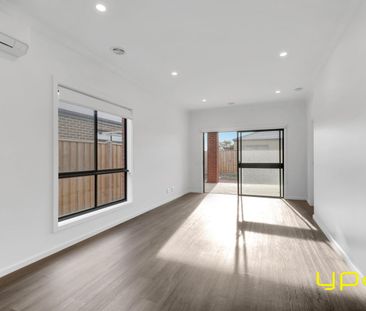 Modern & Spacious 4-Bedroom Home in a Peaceful Beveridge Location - Photo 2