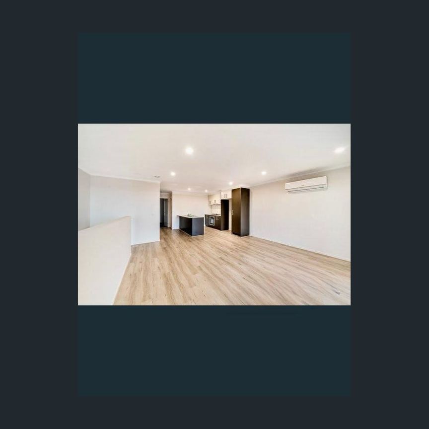 Stunning East-Facing Double-Storey Townhouse in Elements Estate, Truganina - Photo 1