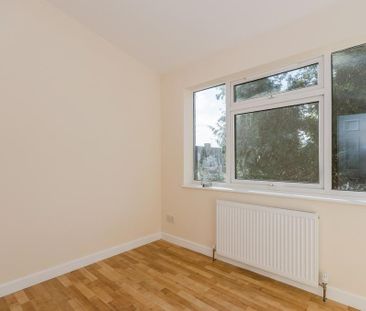 6 bedroom terraced house to rent - Photo 6