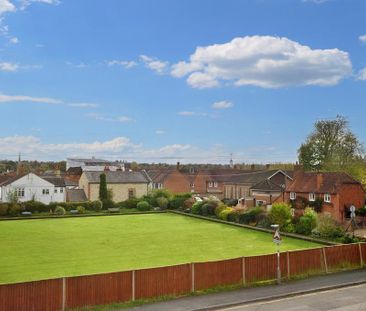 4 bedroom detached house to rent - Photo 4