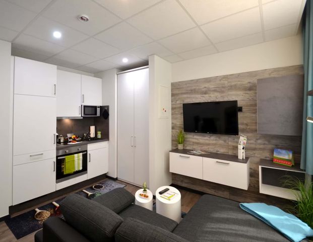 Studio for two in Kaiserstraße - Photo 1