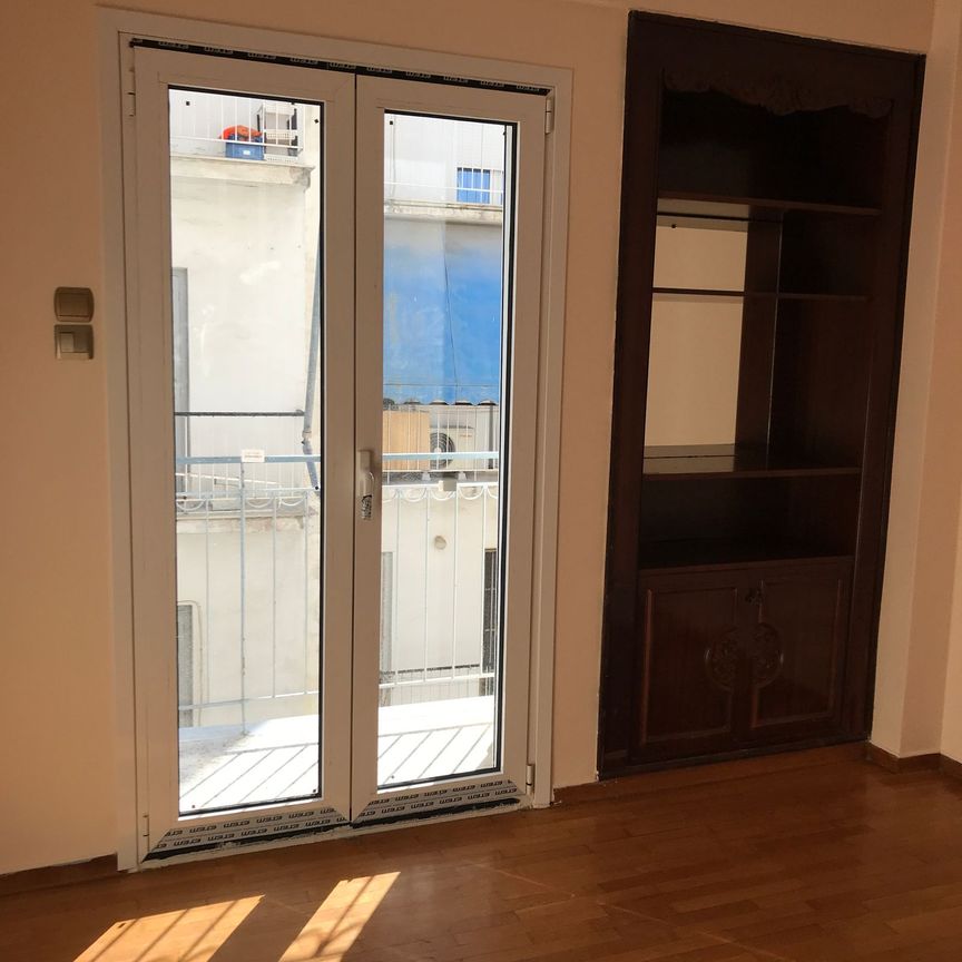 Ενοικίαση κατοικίας, 44 τ.μ., Αθήνα, 450 € - Photo 1