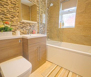 2 bedroom semi-detached house to rent - Photo 5