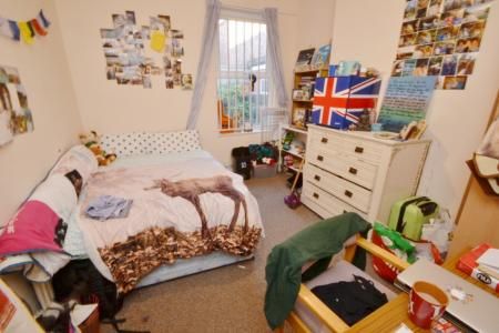 (4BED) Kimbolton Avenue, Lenton, Nottingham, NG7 - Photo 5