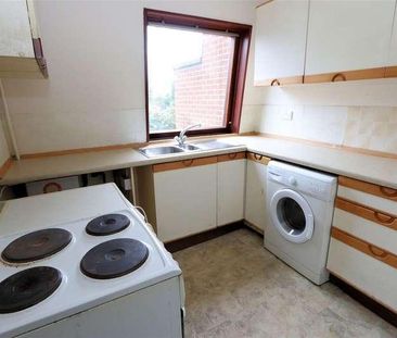 Redgrove House, Epping, CM16 - Photo 3