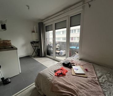 Location Appartement 22m² WASQUEHAL 59290 - Photo 1