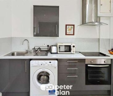 Richardson Street, Swansea, SA1 - Photo 1