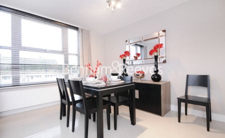 3 Bedroom flat to rent in St. Johns Wood Park, Hampstead, NW8 - Photo 3