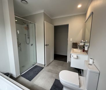 Park Up On Pense - Papamoa - Photo 1