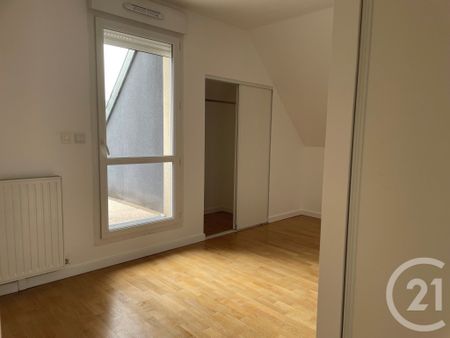 Location Appartement 4 pièces 80m² BURES SUR YVETTE 91440 - Photo 3