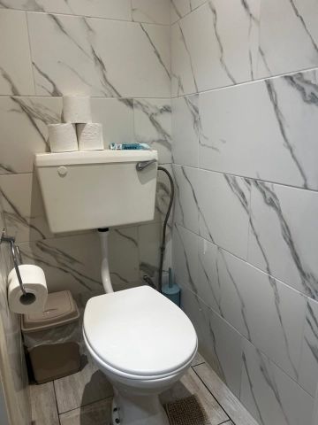 1 Bed Flat, London, E13 - Photo 4
