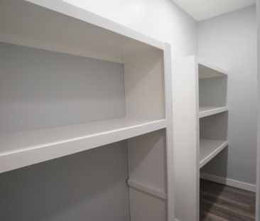 AMAZING newly reno'd Apartment in Lacombe! CATS OK! - Photo 1