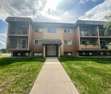 University Valley Apartments I & II - Photo 6 | Rentumo