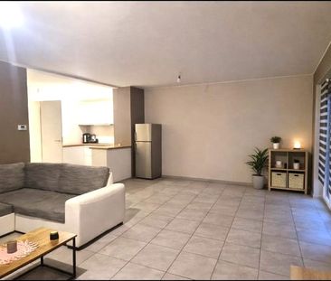 Appartement te huur - Photo 1