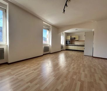 Location Appartement 2 pièces 52 m2 à Saint-Dié-des-Vosges - Photo 2