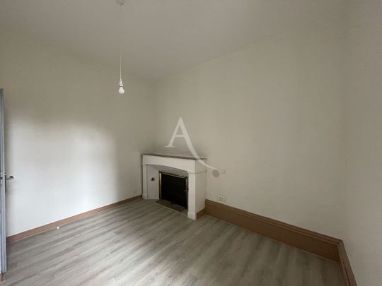 Location Appartement 3 pièces 69m² FONTENAY LE COMTE 85200 - Photo 1