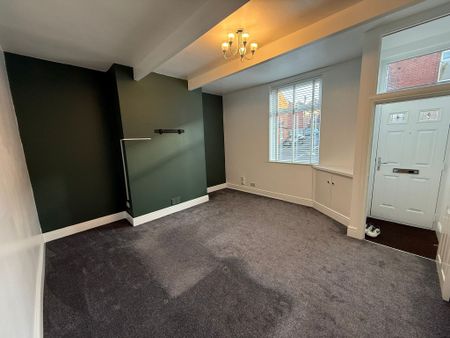 James Street North, Radcliffe - Photo 5