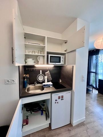 Location Appartement 1 pièce 22m² ROSIERES PRES TROYES 10430 - Photo 3