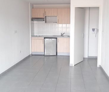 location Appartement T2 DE 40.75m² À CASTELNAU LE LEZ - Photo 2