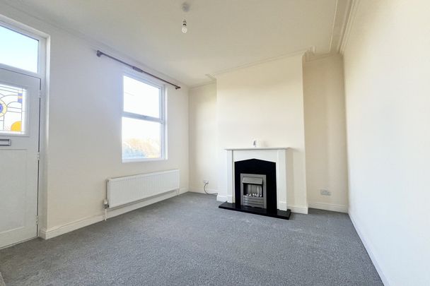 Aberford Road - Photo 1