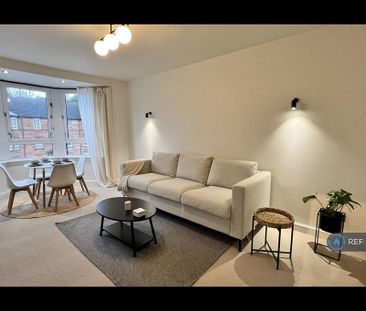 3 bedroom flat to rent - Photo 3