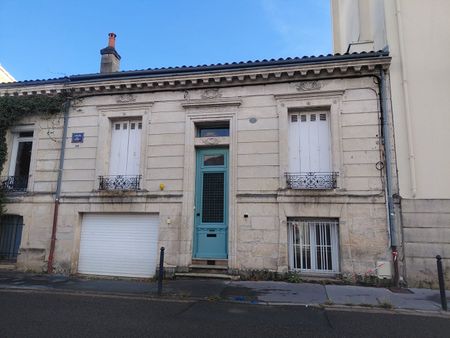 Location maison 5 pièces, 107.00m², Bordeaux - Photo 3