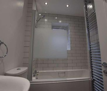 Lode Court, Old Station Road, CB8 - Photo 4