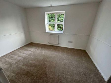 Charlecote Walk, Nuneaton, CV11 - Photo 2