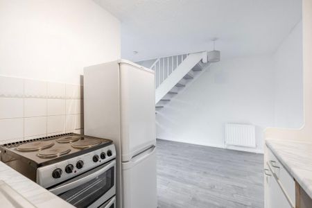 1 bedroom end of terrace house to rent - Photo 4