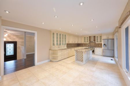 For Lease - 225 Patricia Drive, King, Ontario - Photo 2