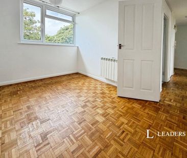 2 bedroom apartment to rent Devonshire Lodge, Brooklyn Avenue, Wort... - Photo 2