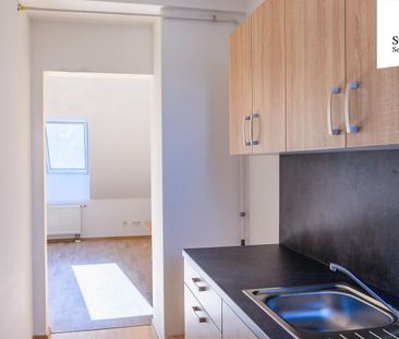 Pronájem bytu 2+1 48 m² - Fotografie 3
