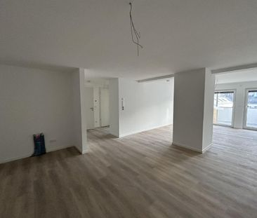 / Wohnen mit Komfort: 2-Zimmer-Balkonwohnung mit medizinischer Vers... - Foto 2