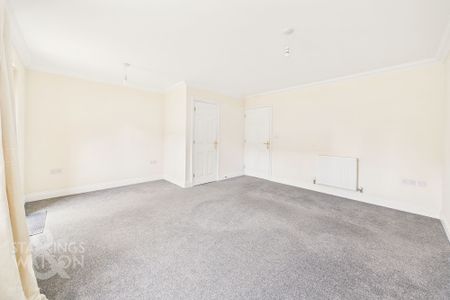 Bromedale Avenue, Mulbarton, Norwich - Photo 3