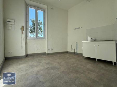 Location Appartement 2 pièces 28m² SORGUES 84700 - Photo 3