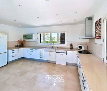 Luxury Farmhouse for rent in Campos, Spain - Photo 4